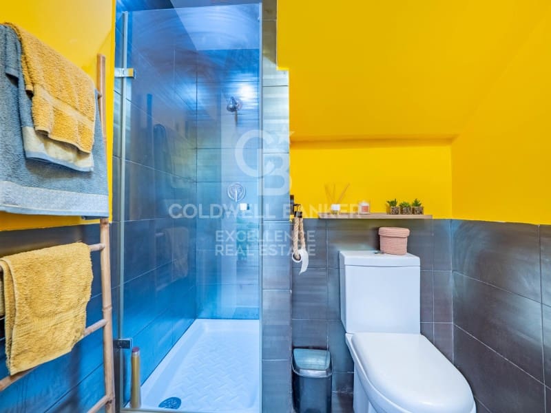 3 camera da letto Villetta Bifamiliare in vendita in La Pobla de Vallbona con garage - 475.000 € (Rif: 9627623)