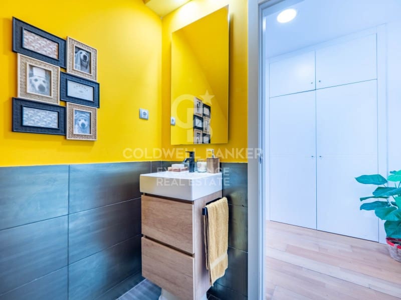 3 camera da letto Villetta Bifamiliare in vendita in La Pobla de Vallbona con garage - 475.000 € (Rif: 9627623)