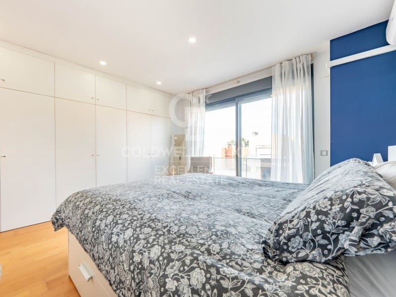 3 camera da letto Villetta Bifamiliare in vendita in La Pobla de Vallbona con garage - 475.000 € (Rif: 9627623)