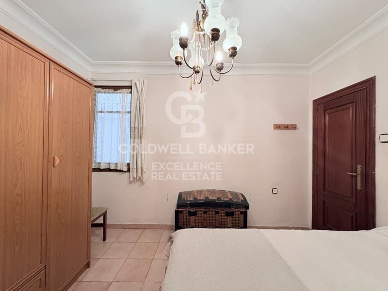 Piso de 4 habitaciones en València ciudad en venta - 435.000 € (Ref: 9637431)