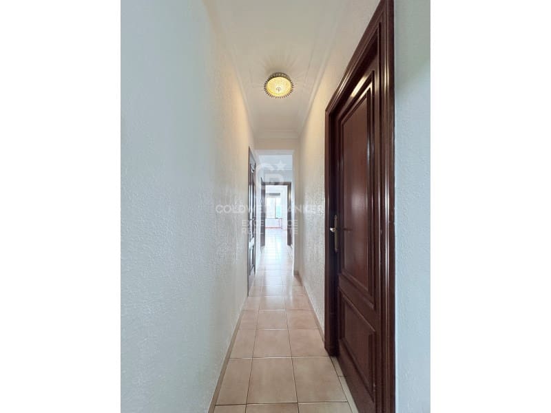 Piso de 4 habitaciones en València ciudad en venta - 435.000 € (Ref: 9637431)