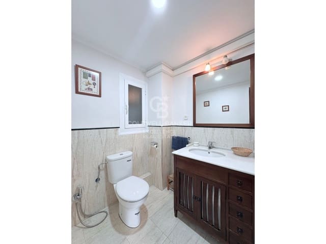 4 bedroom Flat for sale in El Pilar, Valencia city - € 435,000 (Ref: 9637431)