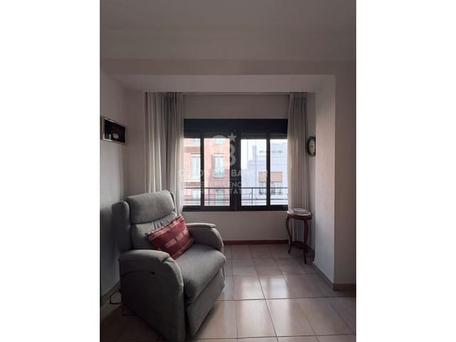 4 sovrum Lägenhet till salu i El Pilar, Valencia stad - 435 000 € (Ref: 9637431)