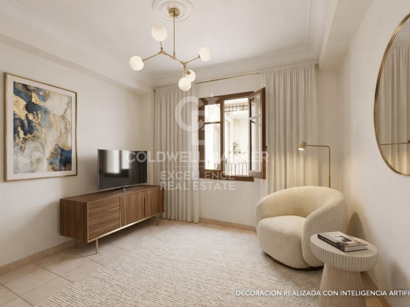 4 slaapkamer Flat te koop in Valencia stad - € 435.000 (Ref: 9637431)