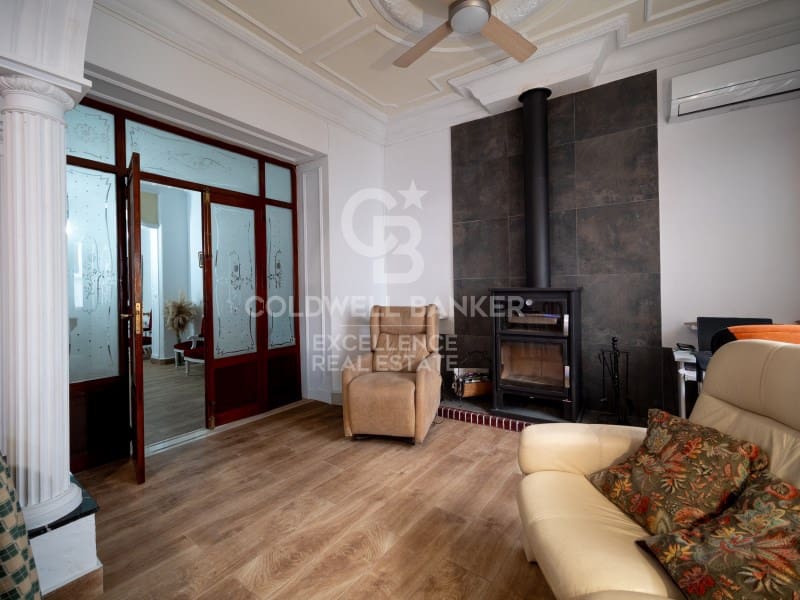 Casa de 5 habitaciones en Oliva en venta con garaje - 365.000 € (Ref: 9651819)