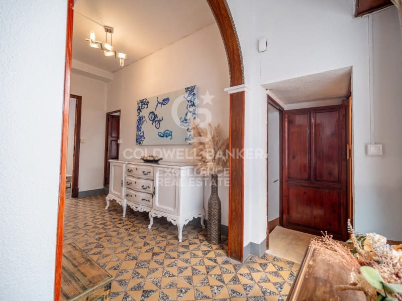 Casa de 5 habitaciones en Oliva en venta con garaje - 365.000 € (Ref: 9651819)