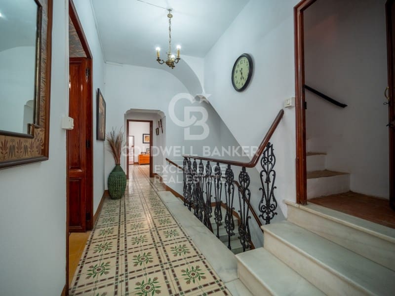 Casa de 5 habitaciones en Oliva en venta con garaje - 365.000 € (Ref: 9651819)
