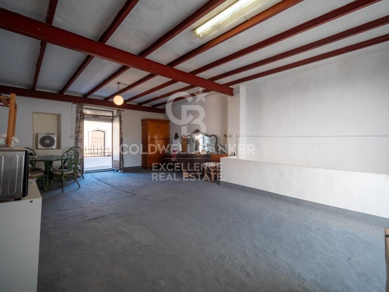 Casa de 5 habitaciones en Oliva en venta con garaje - 365.000 € (Ref: 9651819)