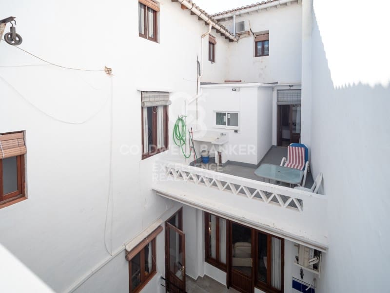 Casa de 5 habitaciones en Oliva en venta con garaje - 365.000 € (Ref: 9651819)