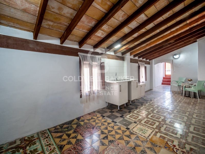Casa de 5 habitaciones en Oliva en venta con garaje - 365.000 € (Ref: 9651819)