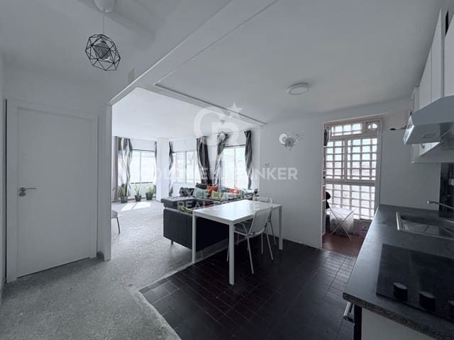 4 soveværelse Lejlighed til salg i Sagunto / Sagunt - € 220.000 (Ref: 9755560)