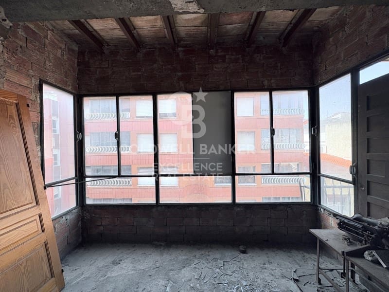 Commercial for sale in Oliva - € 750,000 (Ref: 9770566)