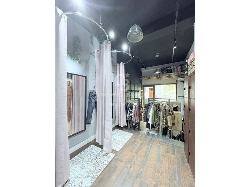 Commercial for sale in Oliva - € 750,000 (Ref: 9770566)