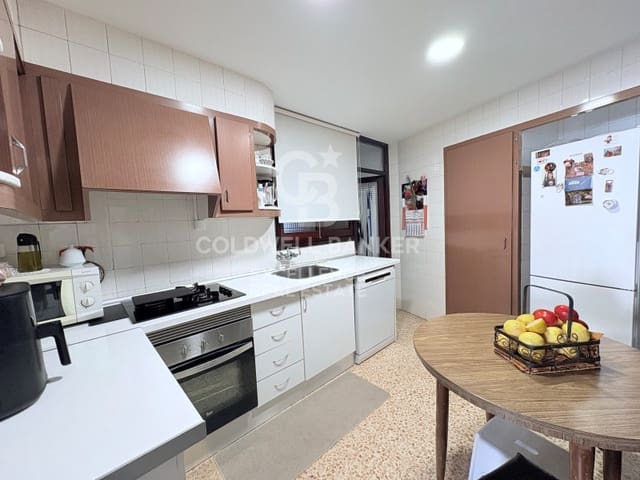 Local Commercial à vendre à Oliva Pueblo, Oliva - 750 000 € (Ref: 9770566)