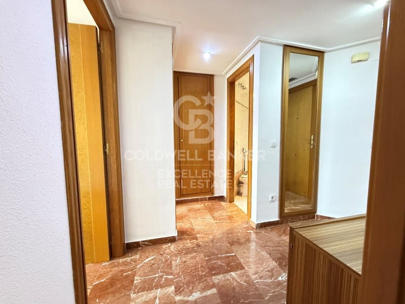 2 Zimmer Wohnung zu vermieten in Valencia Stadt mit Pool Garage - 1.800 € (Ref: 9777961)