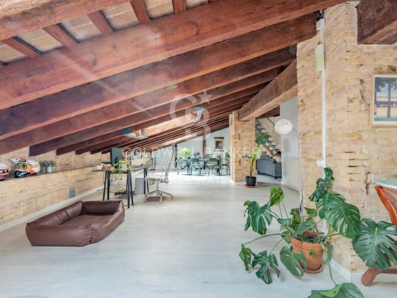 2 chambre Penthouse à vendre à Valence ville - 825 000 € (Ref: 9780440)