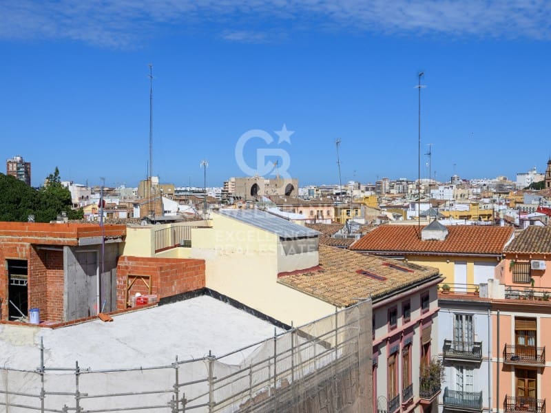 2 slaapkamer Flat te koop in Valencia stad - € 360.000 (Ref: 9840318)