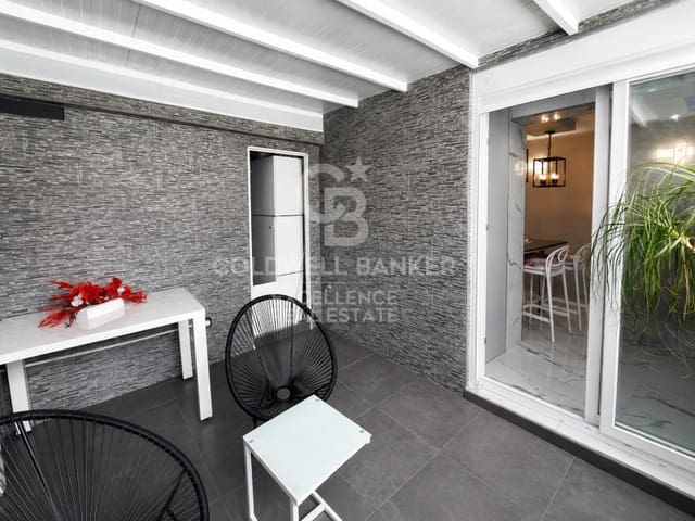 2 soveværelse Lejlighed til salg i Mont-Olivet, Valencia by - € 485.000 (Ref: 9851304)