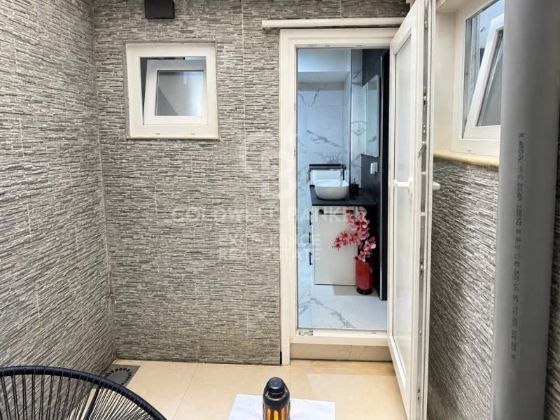 2 soveværelse Lejlighed til salg i Valencia by - € 485.000 (Ref: 9851304)