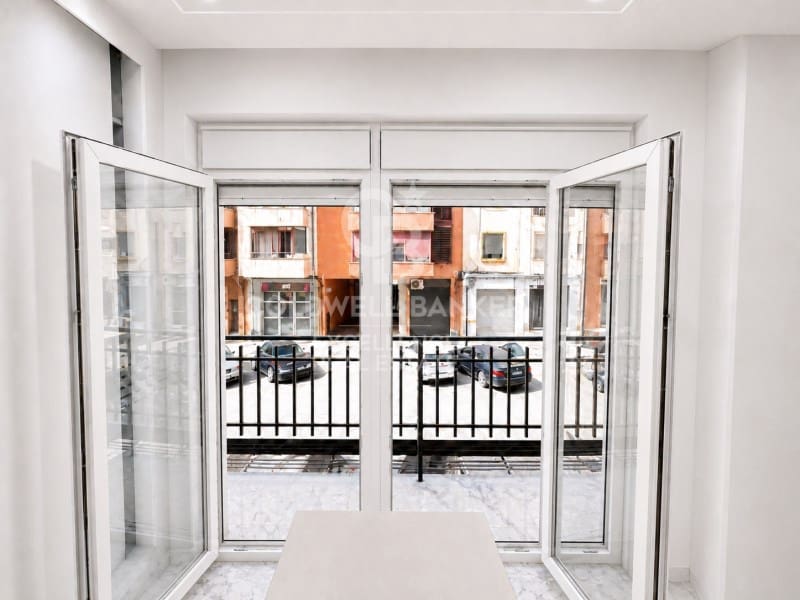 2 makuuhuone Asunto myytävänä paikassa Valencia kaupunki - 449 000 € (Ref: 9851304)