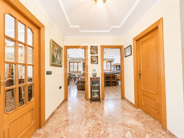 9 sypialnia Willa na sprzedaż w El Vedat de Torrente, Torrent z basenem garażem - 1 150 000 € (Ref: 9851305)