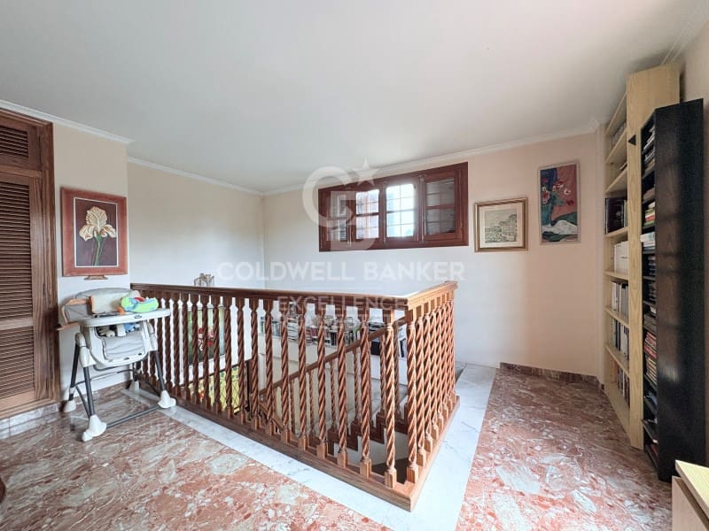 7 bedroom Villa for sale in Torrent with pool garage - € 1,150,000 (Ref: 9851305)