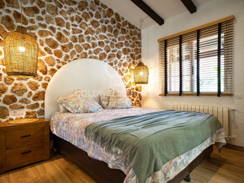 4 bedroom Villa for sale in Alcanar with pool garage - € 825,000 (Ref: 9851306)