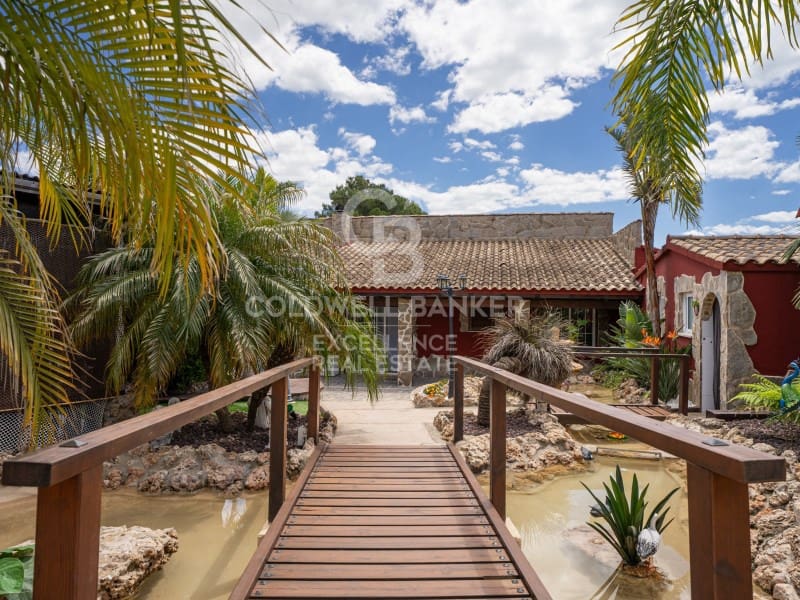 4 bedroom Villa for sale in Alcanar with pool garage - € 825,000 (Ref: 9851306)