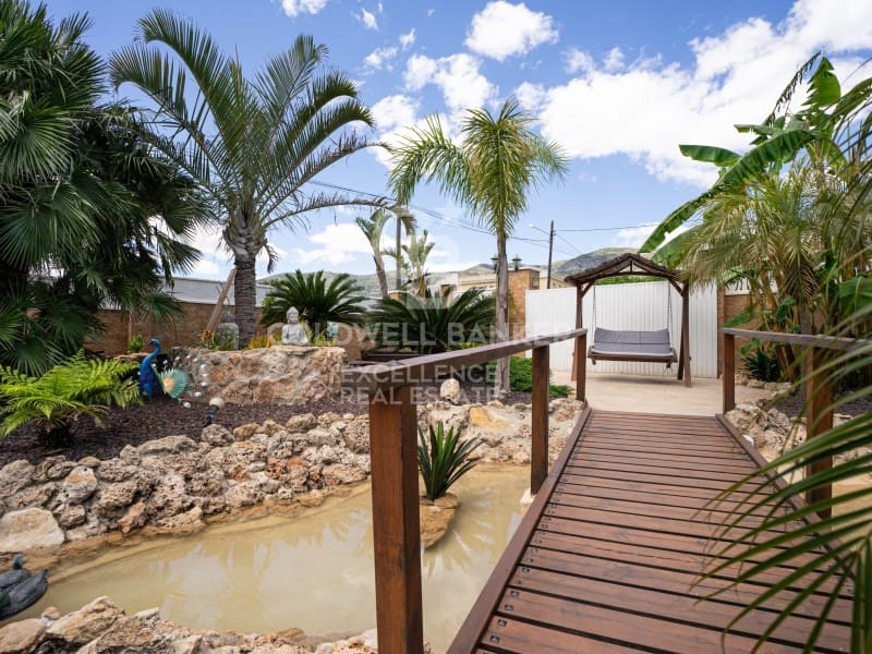 4 bedroom Villa for sale in Alcanar with pool garage - € 825,000 (Ref: 9851306)