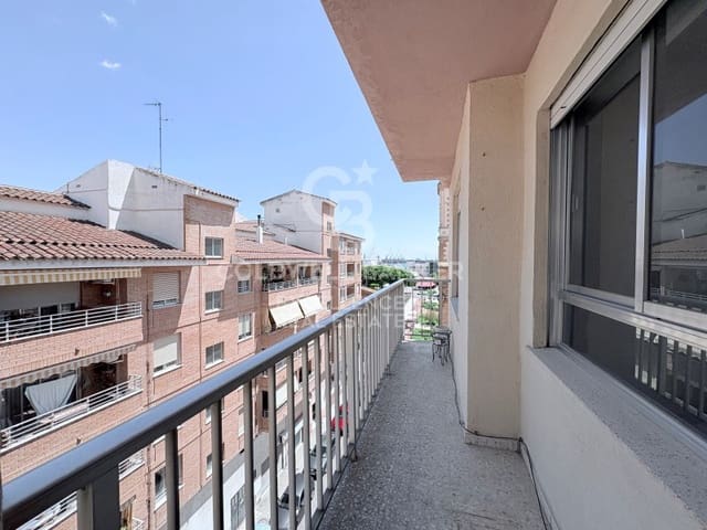 4 soveværelse Lejlighed til salg i El Grau de Castelló, Castelló de la Plana - € 180.000 (Ref: 9851308)
