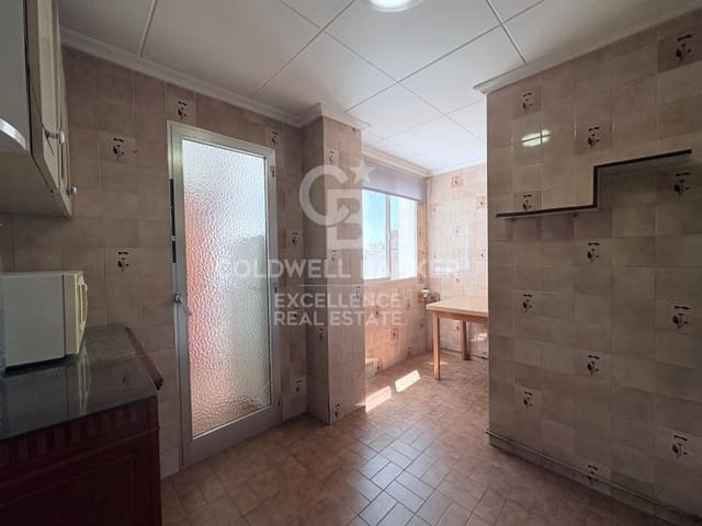 4 soveværelse Lejlighed til salg i El Grau de Castelló, Castelló de la Plana - € 180.000 (Ref: 9851308)