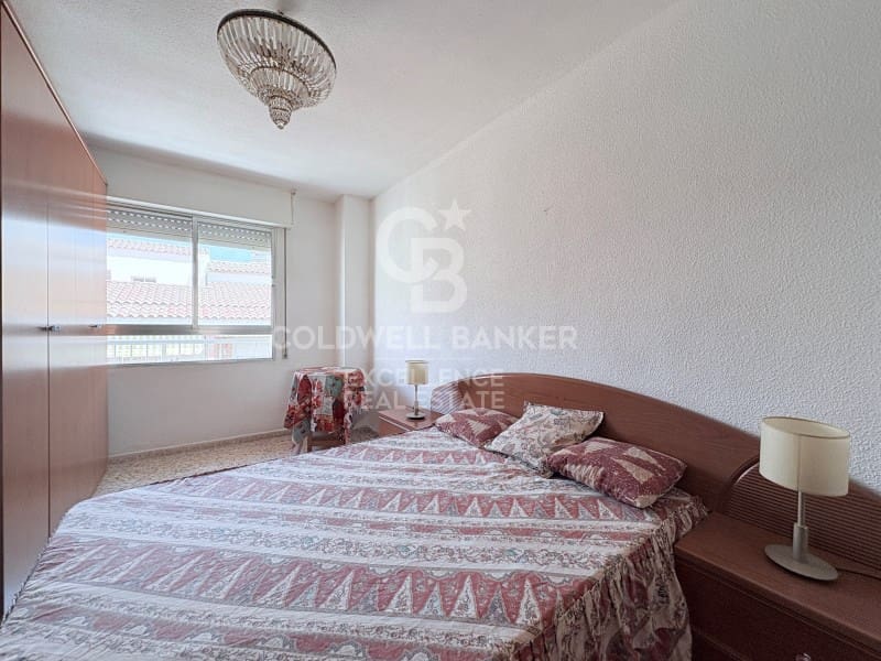 4 soveværelse Lejlighed til salg i Castello de la Plana - € 180.000 (Ref: 9851308)