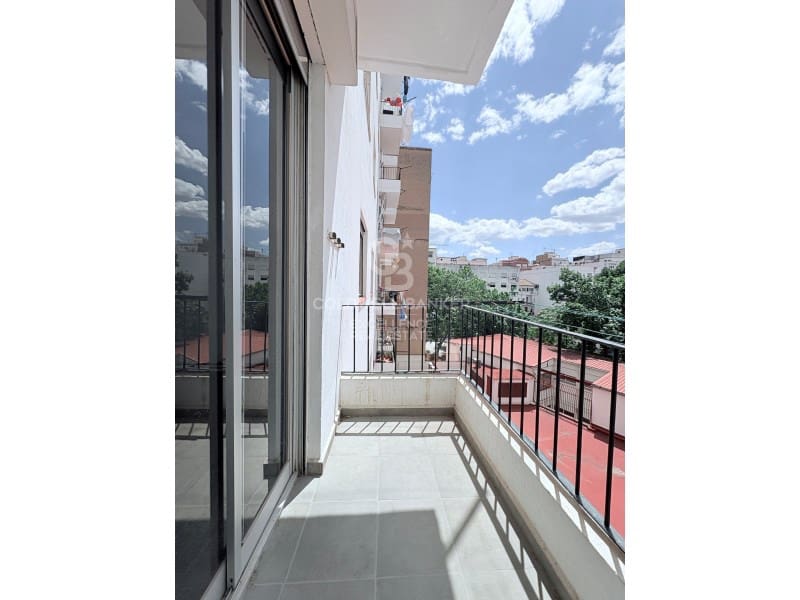6 soverom Leilighet til salgs i Valencia by med garasje - € 750 000 (Ref: 9851309)