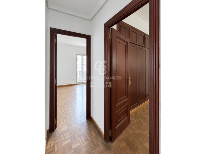 6 camera da letto Appartamento in vendita in Valencia citta con garage - 649.000 € (Rif: 9851309)