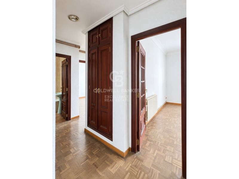 6 camera da letto Appartamento in vendita in Valencia citta con garage - 649.000 € (Rif: 9851309)