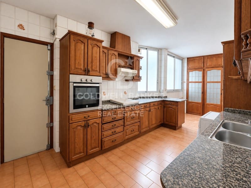 6 camera da letto Appartamento in vendita in Valencia citta con garage - 649.000 € (Rif: 9851309)