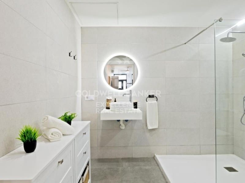 1 bedroom Apartment for sale in Valencia city - € 220,000 (Ref: 9861757)