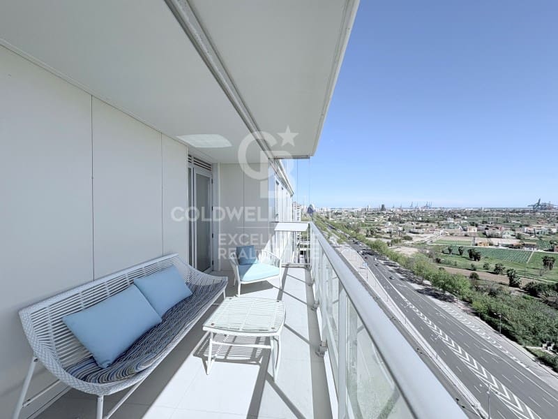 4 sovrum Lägenhet till salu i Valencia stad med garage - 800 000 € (Ref: 9868476)
