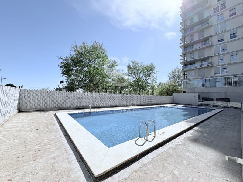 4 sovrum Lägenhet till salu i Valencia stad med garage - 800 000 € (Ref: 9868476)