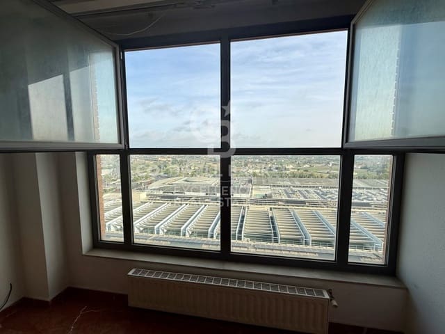 2 soveværelse Lejlighed til salg i Ciutat de les Arts i de les Ciencies, Valencia by - € 695.000 (Ref: 9868478)