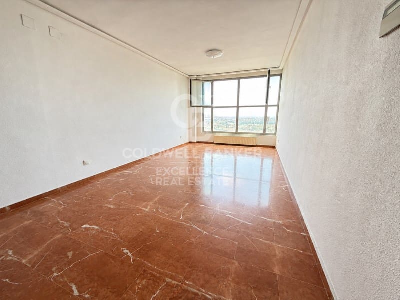 2 bedroom Flat for sale in Valencia city - € 580,000 (Ref: 9868478)