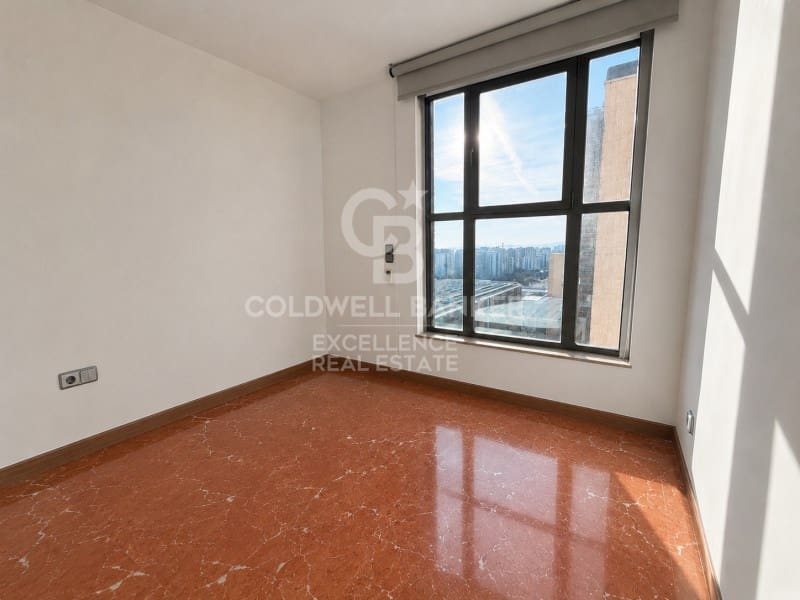 2 bedroom Flat for sale in Valencia city - € 580,000 (Ref: 9868478)