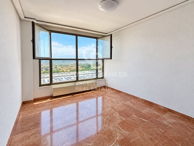 2 makuuhuone Asunto myytävänä paikassa Ciutat de les Arts i de les Ciencies, Valencia kaupunki mukana uima-altaan - 580 000 € (Ref: 9868478)