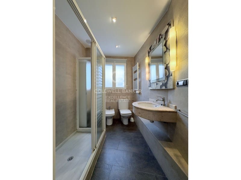 3 camera da letto Appartamento da affittare in Valencia citta - 2.500 € (Rif: 9869963)