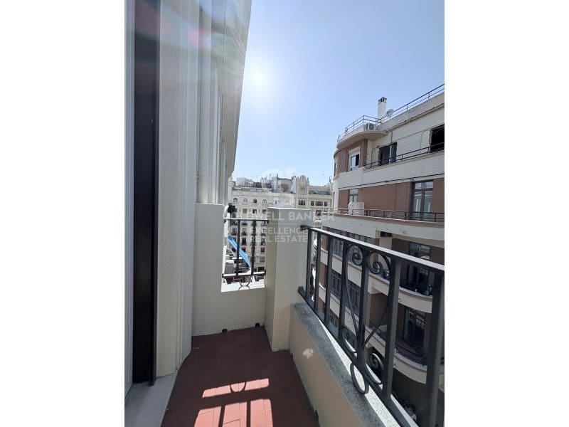 3 camera da letto Appartamento da affittare in Valencia citta - 2.500 € (Rif: 9869963)
