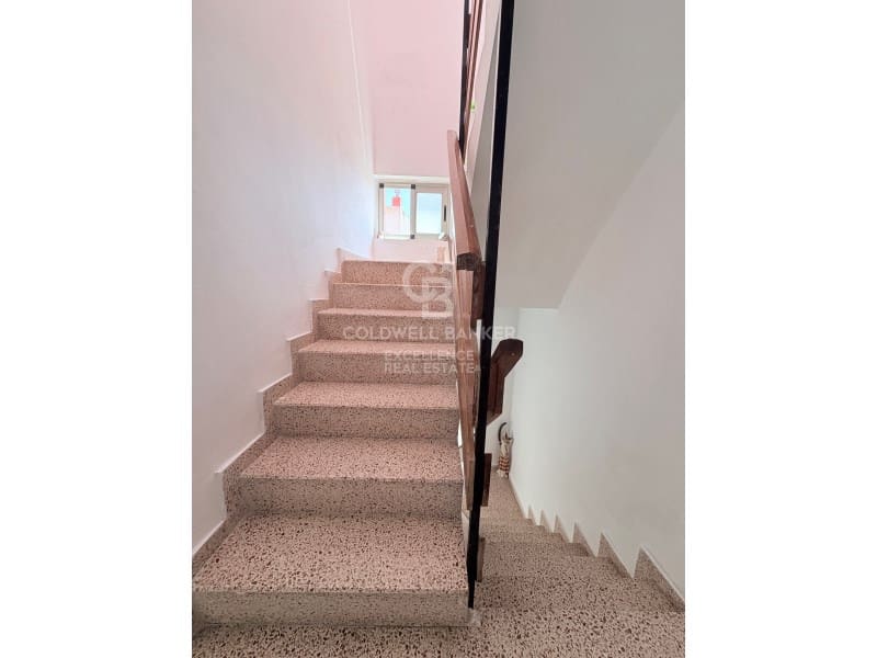 6 soverom Hus til salgs i Serra med garasje - € 290 000 (Ref: 9884894)