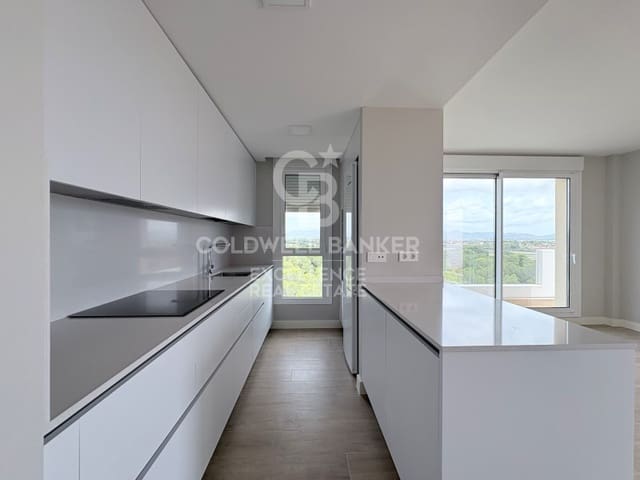 3 quarto Apartamento para arrendar em Massarrojos, Valência cidade com piscina garagem - 1 850 € (Ref: 9910529)
