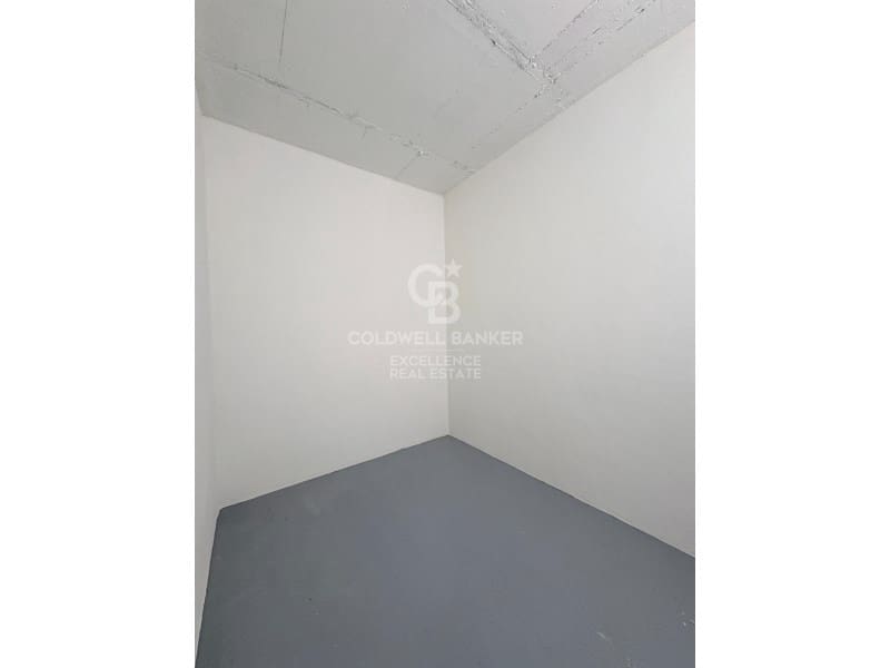 3 quarto Apartamento para arrendar em Valencia cidade com piscina garagem - 1 850 € (Ref: 9910529)