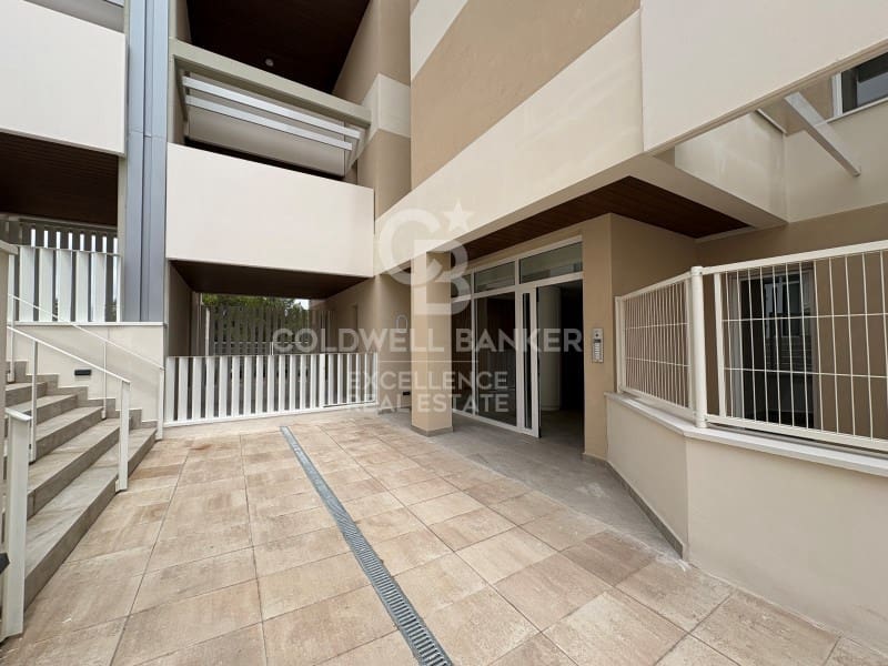 3 quarto Apartamento para arrendar em Valencia cidade com piscina garagem - 1 850 € (Ref: 9910529)
