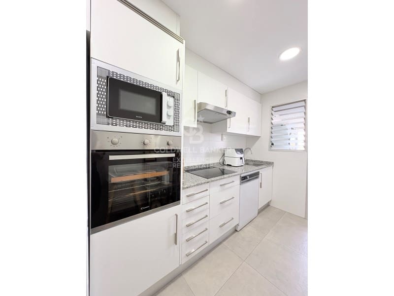 3 sypialnia Apartament przy plaży na sprzedaż w Puig z basenem - 385 000 € (Ref: 9910530)